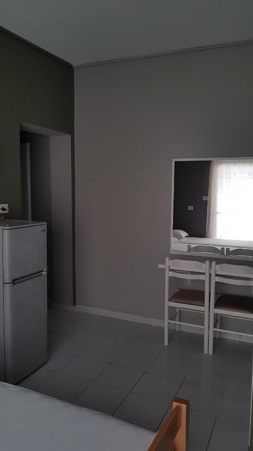 Aralis Rooms Σαράντα Εξωτερικό φωτογραφία